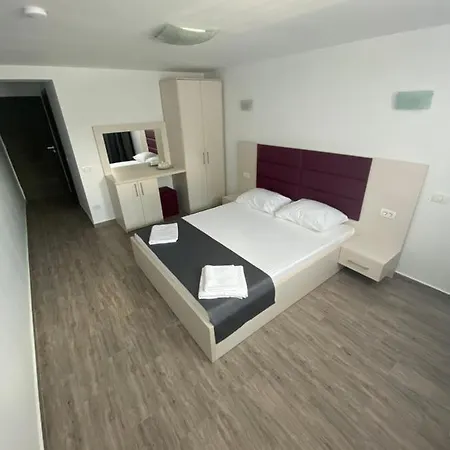 Premium 3*
